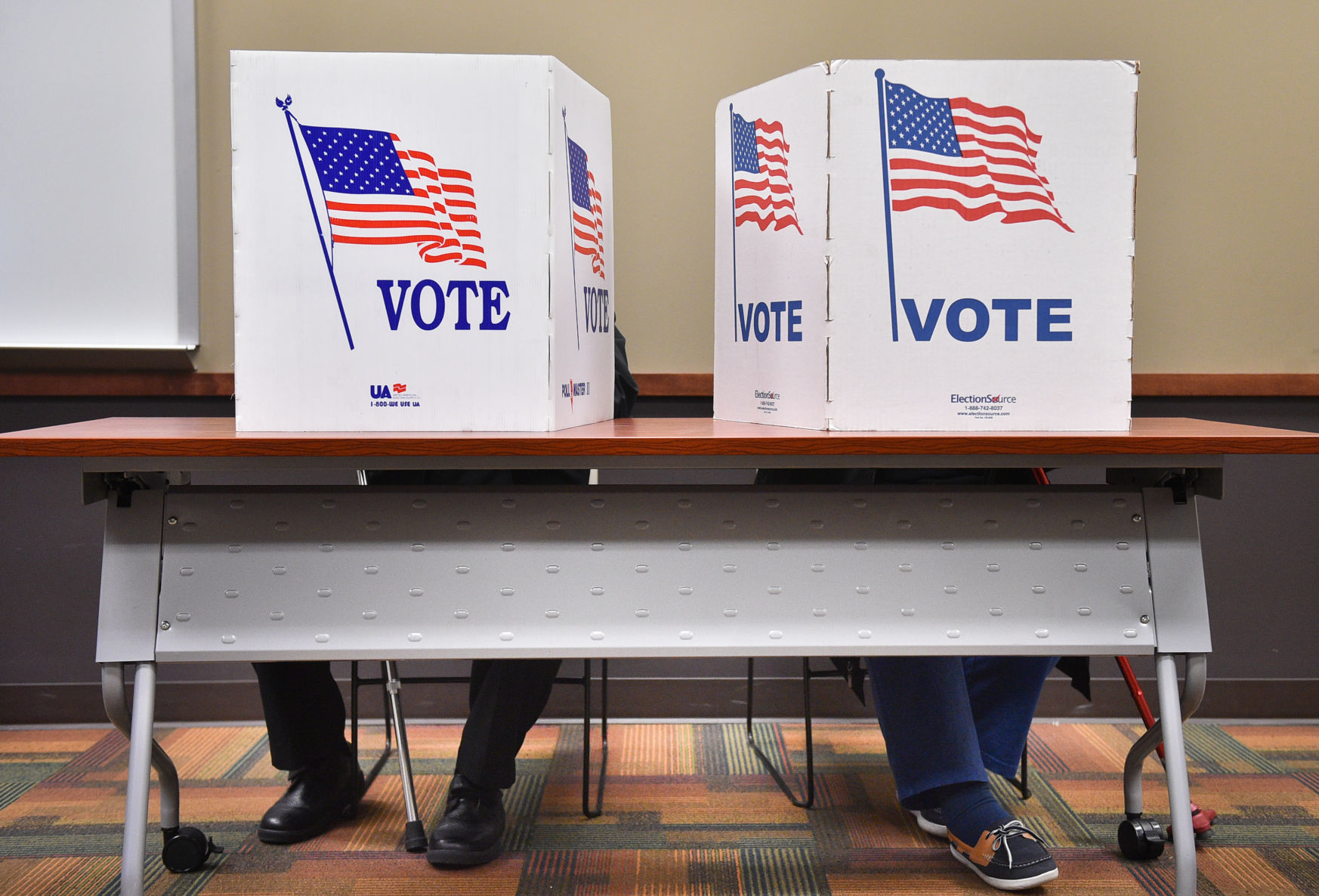 110519-voting-005a.JPG
